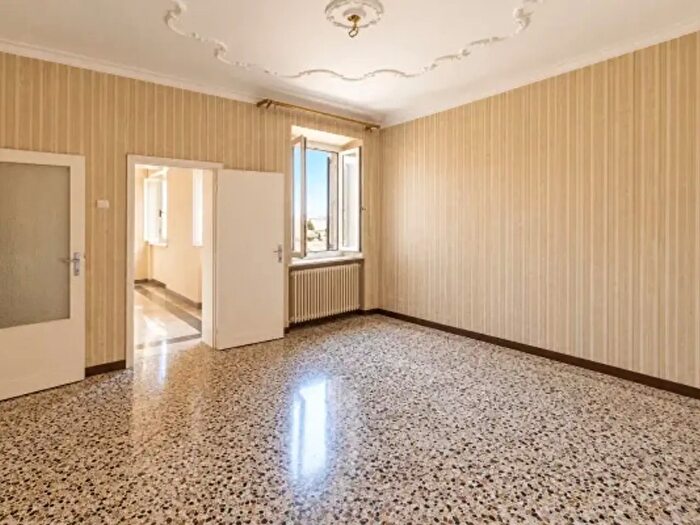 Appartamento con 5 locali in vendita in Jesi