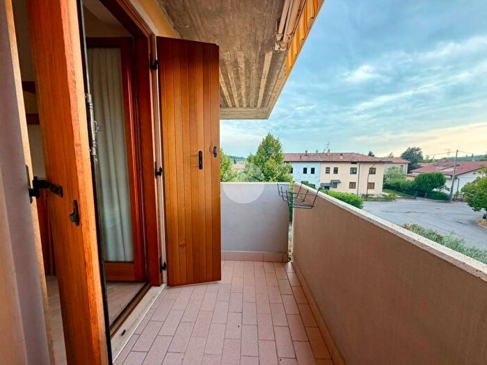 Appartamento quadrilocale in affitto in via del combattente, Negrar, Negrar di Valpolicella