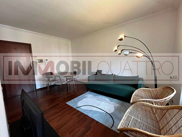 Appartamento bilocale in affitto in Via Filippo Corridoni, Palestro, Milano