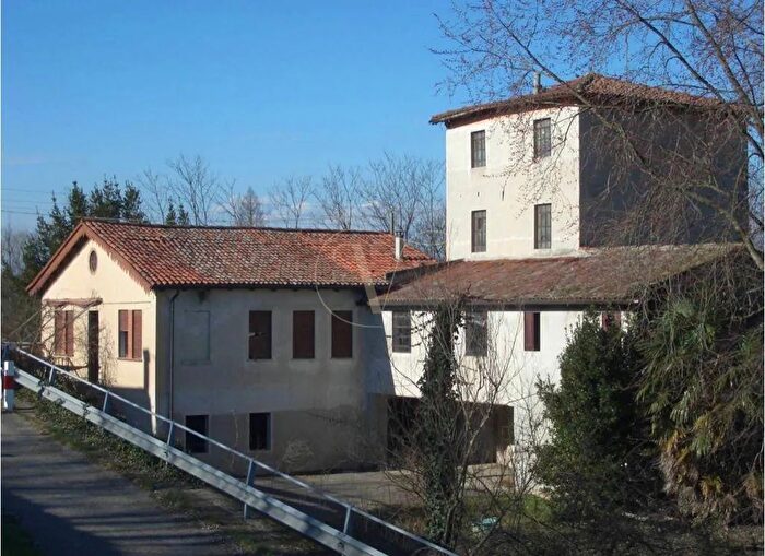 Casa con 15 locali in vendita in Strada di Ca Balbi, Vicenza