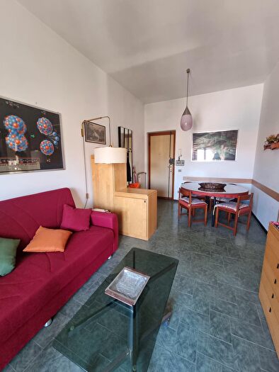 Appartamento trilocale in vendita in Viareggio