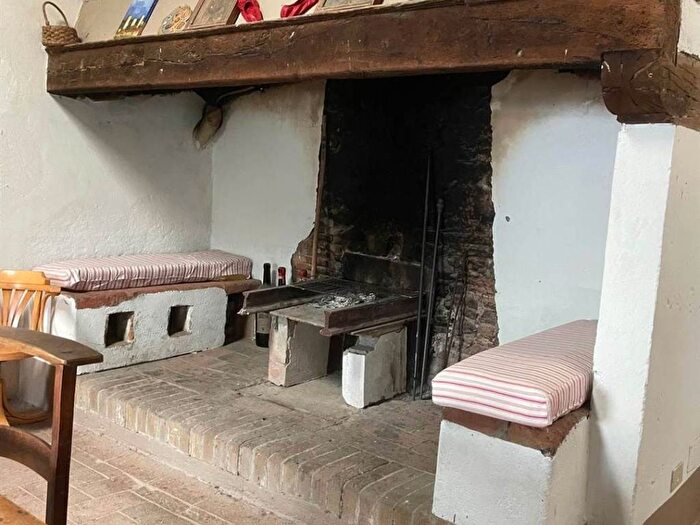 Appartamento con 6 locali in affitto in Semicentro Zona Stadio, Certaldo