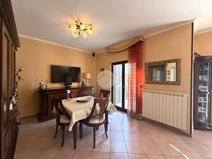 Casa trilocale in vendita in Viale Silvana, Anzio