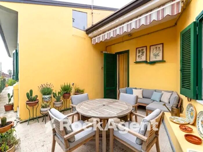 Casa trilocale in vendita in Via Tremonti, Pedara