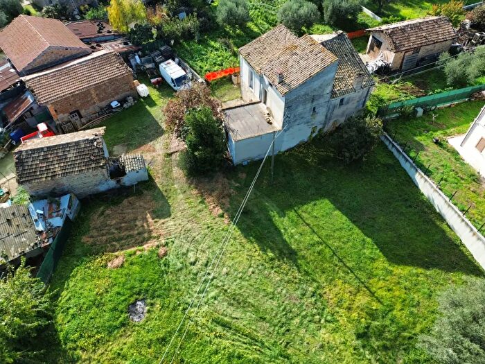 Casa con 7 locali in vendita in Lanciano