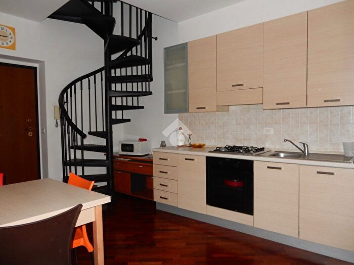 Appartamento bilocale in affitto in Via Generale Cadorna Luigi, Palermo