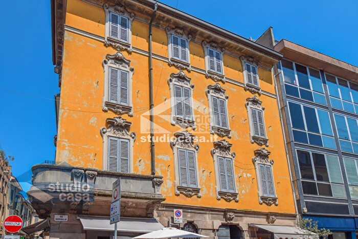 Appartamento quadrilocale in vendita in Via Garibaldi, Lodi