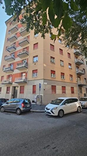 Appartamento trilocale in vendita in Via Pacini, Milano