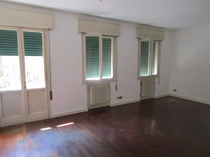 Appartamento quadrilocale in vendita in Via Guglielmo Marconi, Padova