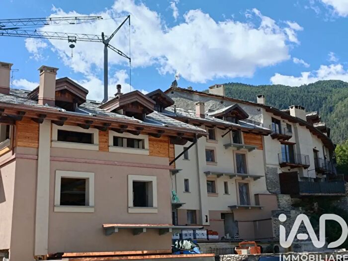 Appartamento quadrilocale in vendita in Via Des Ambrois, Oulx