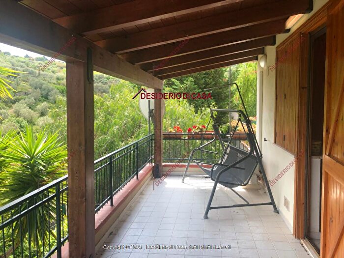 Appartamento trilocale in vendita in Trabia