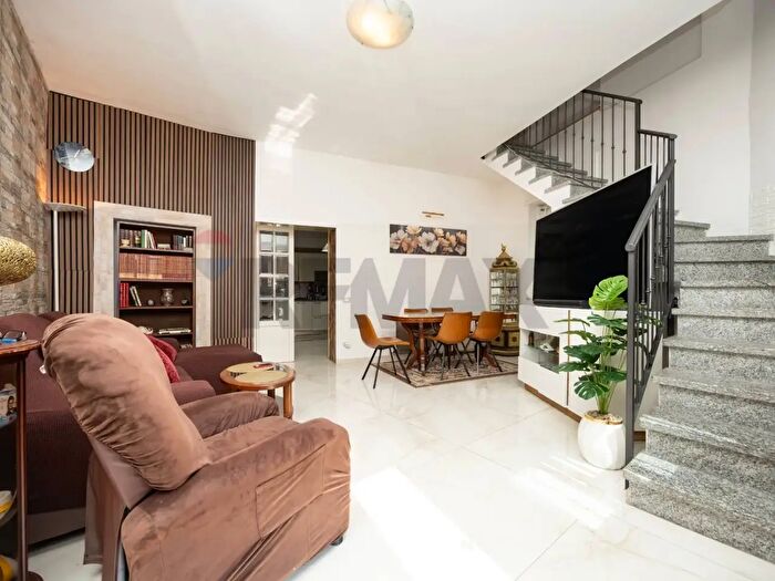 Casa trilocale in vendita in Via Cesare Beccaria, Gessate