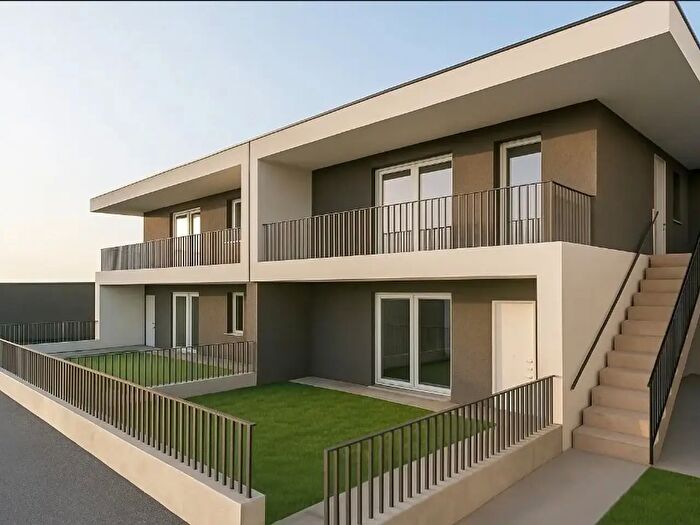 Appartamento quadrilocale in vendita in Via Viassola, Coccaglio