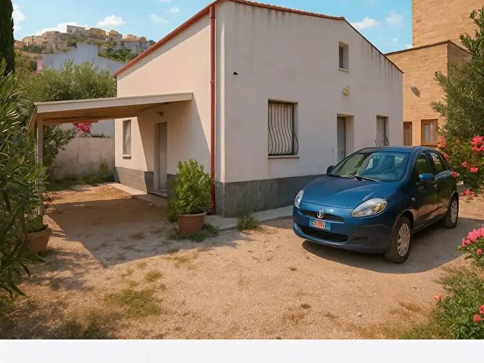 Casa con 5 locali in vendita in Salemi