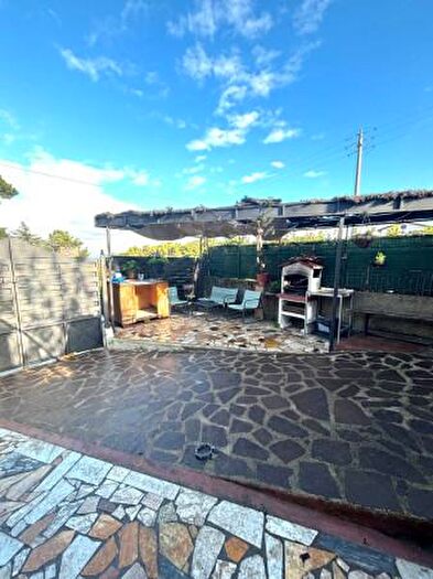 Casa quadrilocale in vendita in Via del Castellaccio, Livorno