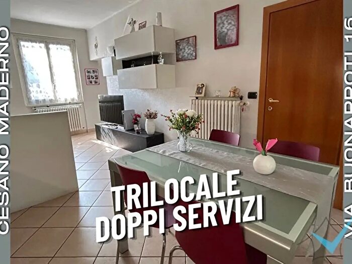 Casa trilocale in vendita in Via Buonarroti, Cesano Maderno