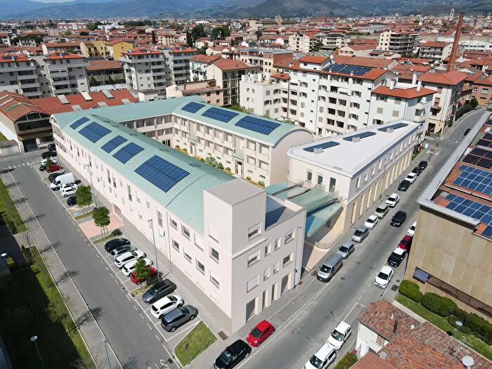 Appartamento quadrilocale in vendita in Prato