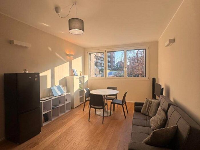 Appartamento bilocale in affitto in Via Perin del Vaga, Certosa, Milano