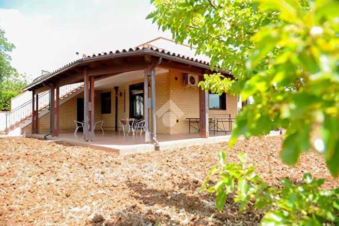 Casa trilocale in vendita in Zona Frà Diavolo, Cassano Delle Murge