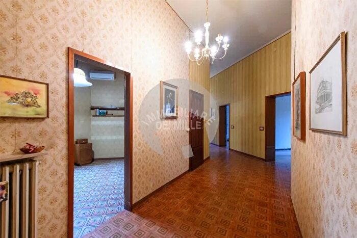 Casa trilocale in vendita in Reggio Emilia