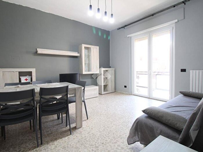 Appartamento bilocale in affitto in Via Germania, Torvaianica Centro, Pomezia