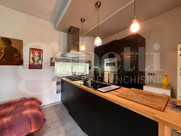 Casa bilocale in vendita in Via Santeramo, Sarno