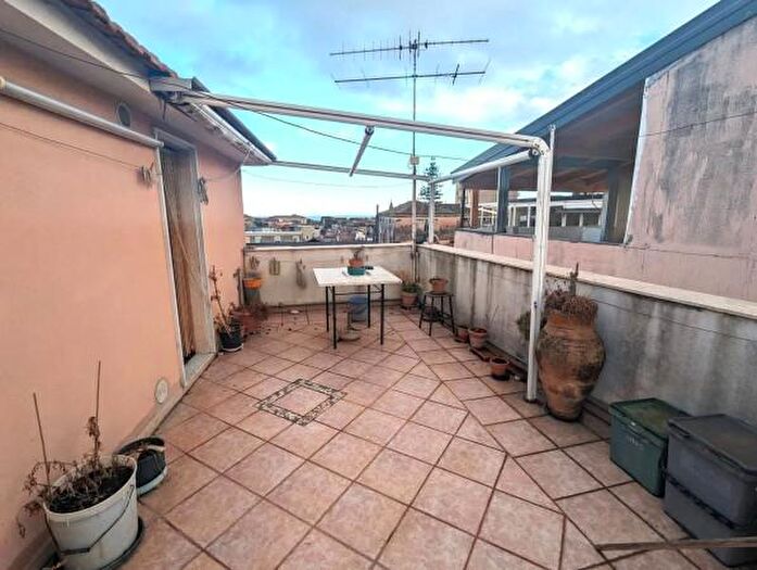 Casa con 5 locali in vendita in Via Penelope SNC, Acireale