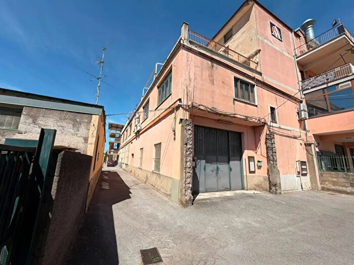 Appartamento in vendita in Via Seconda Canneto, Santa Maria La Carita'