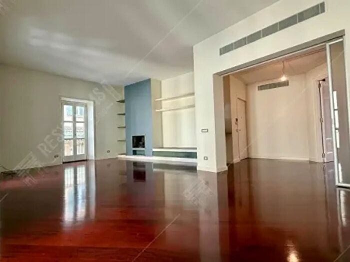 Appartamento con 6 locali in vendita in Via Morigi a, Milano