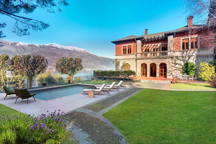 Casa con 6 locali in vendita in Via al Cà, Bellano