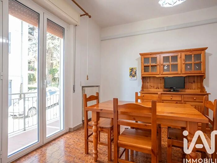 Appartamento con 6 locali in vendita in Via Vittorio Veneto, Filottrano