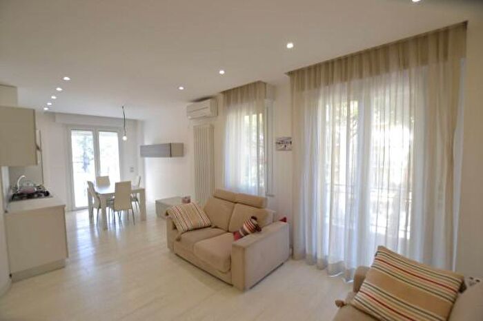 Appartamento quadrilocale in vendita in Riccione