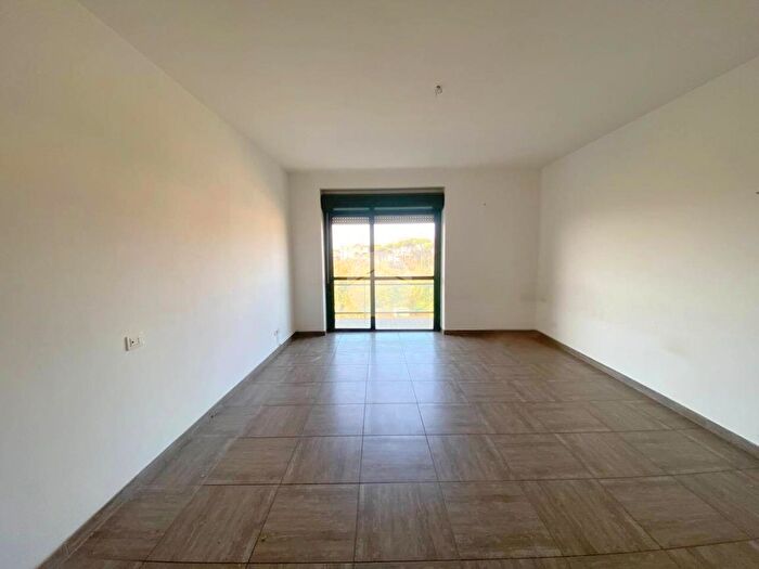 Appartamento quadrilocale in affitto in Viale dei Vecchi Pini, Caserta