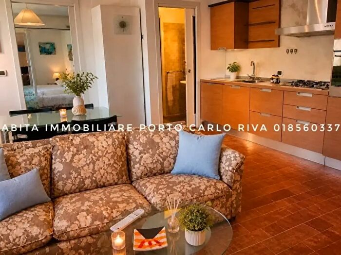 Appartamento bilocale in vendita in Via Casale, Rapallo