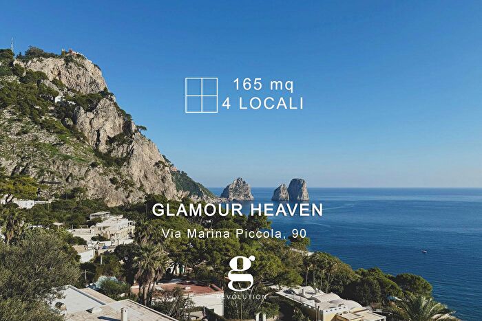 Casa quadrilocale in vendita in Via Marina Piccola, Capri