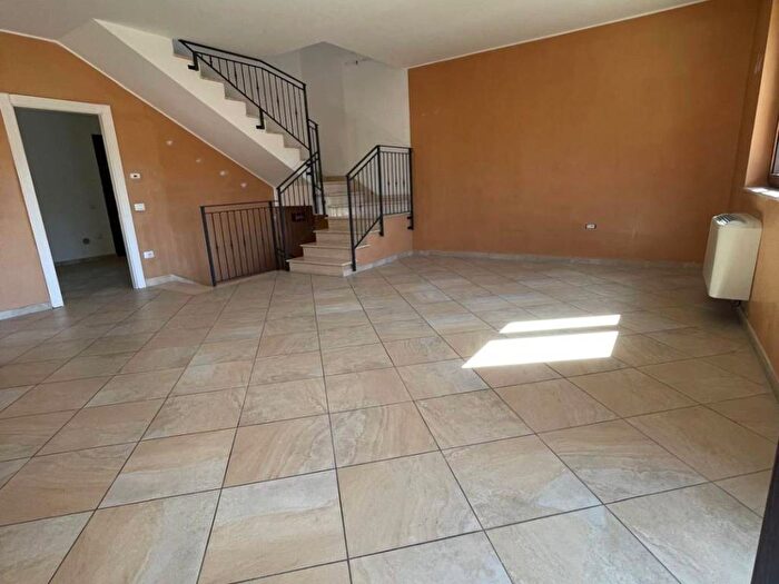 Casa con 5 locali in affitto in Via Sandro Pertini, Sarrottino, Tiriolo