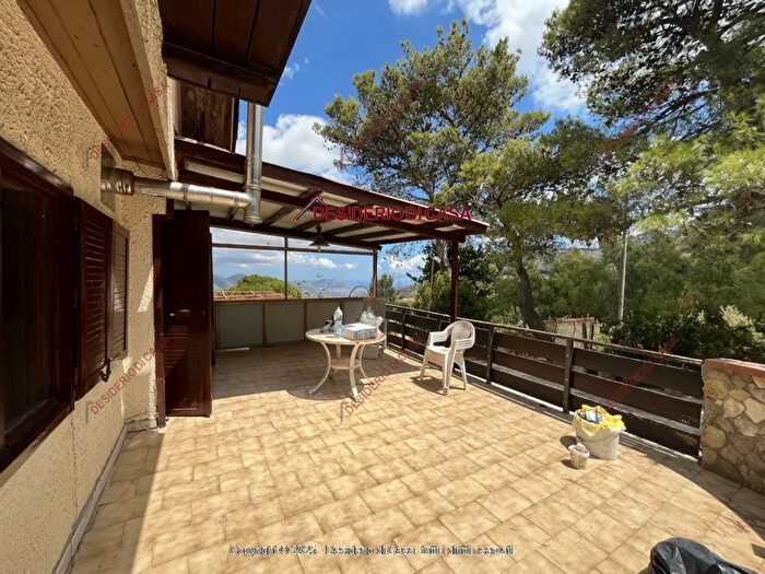 Appartamento quadrilocale in vendita in Monreale