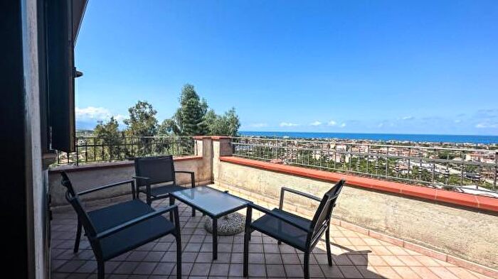 Casa con 6 locali in vendita in Via Nazionale Palermo, Capo DOrlando