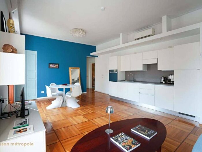 Appartamento bilocale in affitto in Galleria Unione, Duomo, Milano