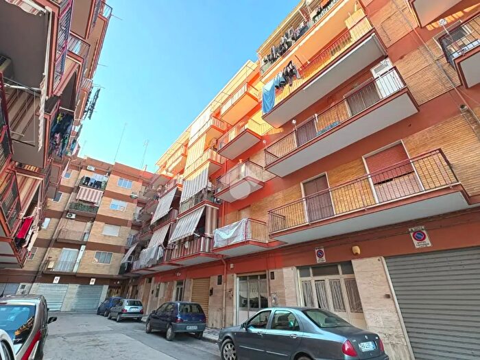 Appartamento quadrilocale in vendita in Via Salvatore Prascina, Barletta
