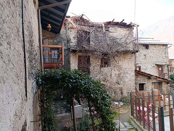 Casa trilocale in vendita in Torin, Pontey