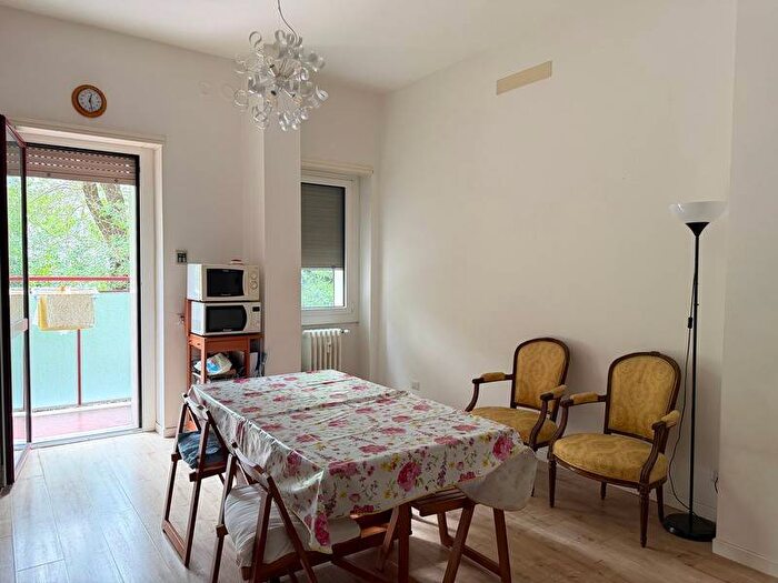 Appartamento trilocale in affitto in Viale Sabotino, Porta Romana Medaglie d'Oro, Milano