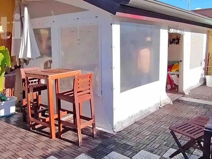 Appartamento trilocale in vendita in Via Reni, Senigallia