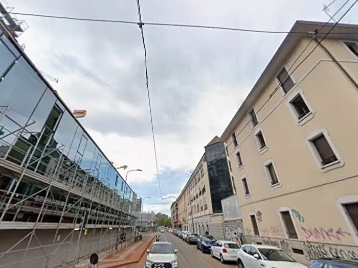 Appartamento bilocale in affitto in Via Ugo Bassi, Milano