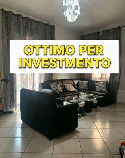 Appartamento quadrilocale in vendita in Strada Comunale Santa Croce Ad Orsolone, Napoli