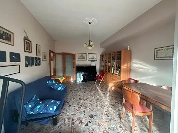 Appartamento trilocale in vendita in Via Giacomo Matteotti, Falconara Marittima