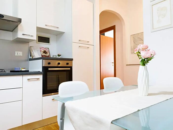 Appartamento bilocale in vendita in Via Bellini, Firenze
