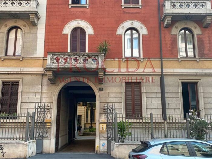 Appartamento bilocale in affitto in Via Verona, Porta Romana Medaglie d'Oro, Milano