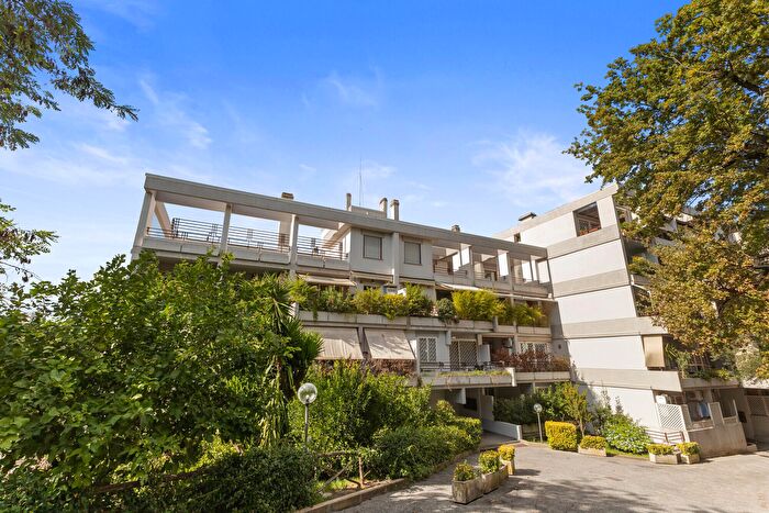 Appartamento quadrilocale in vendita in Via Vallombrosa, Roma