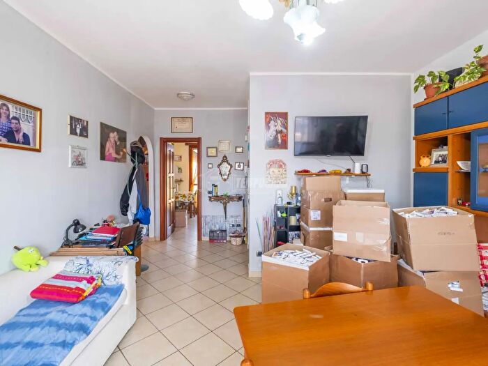 Appartamento trilocale in vendita in Cameri